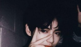 金泰亨恋情爆料最新视频,甜蜜互动引粉丝热议